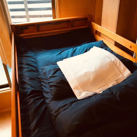 Ropeway St. Guesthouse Мацуяма Екстер'єр фото