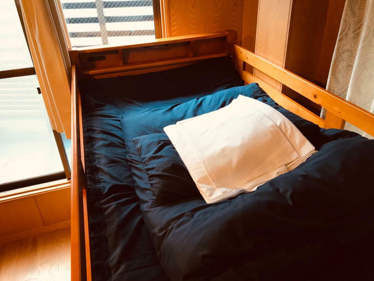 Ropeway St. Guesthouse Мацуяма Екстер'єр фото
