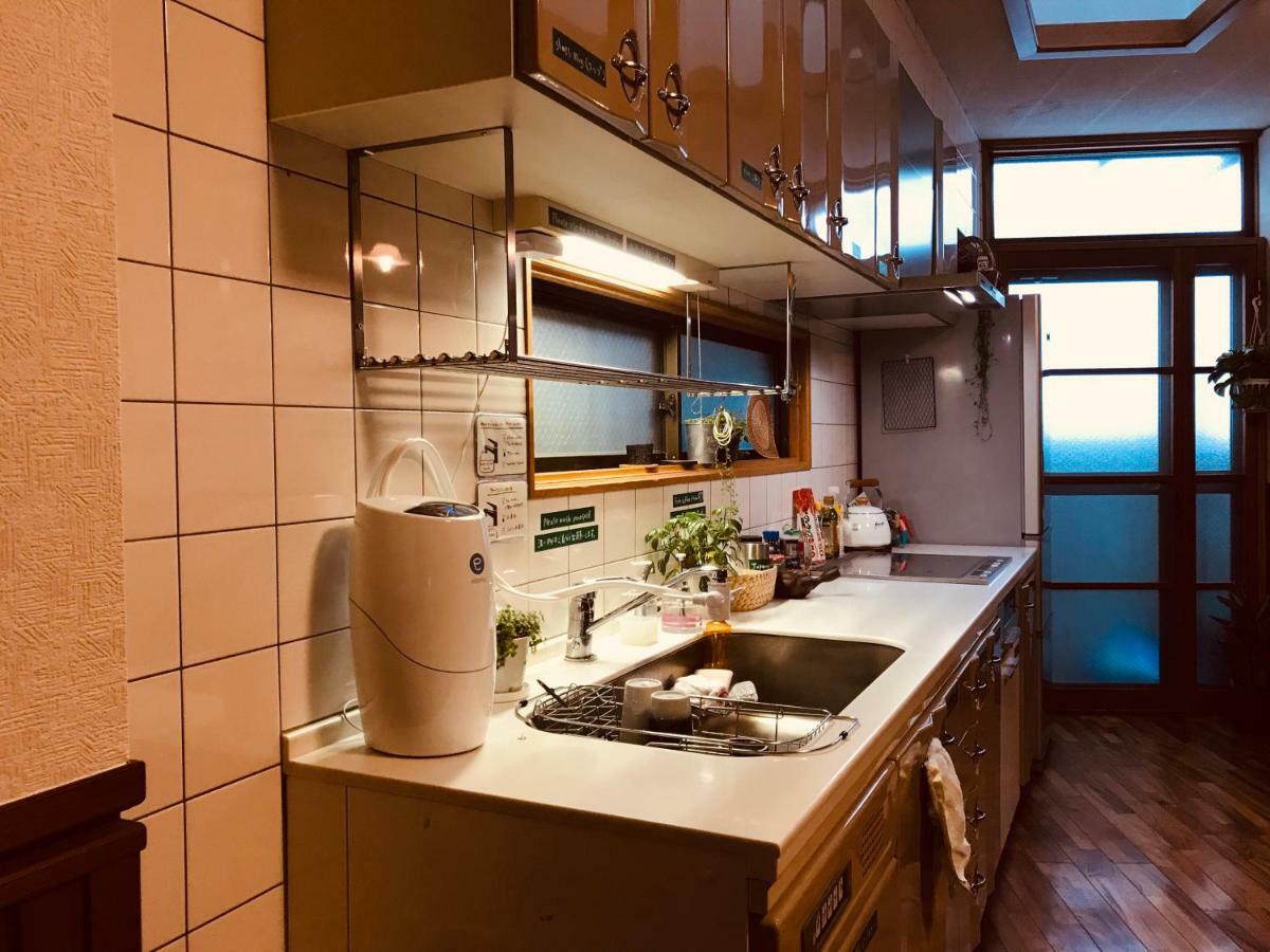 Ropeway St. Guesthouse Мацуяма Екстер'єр фото
